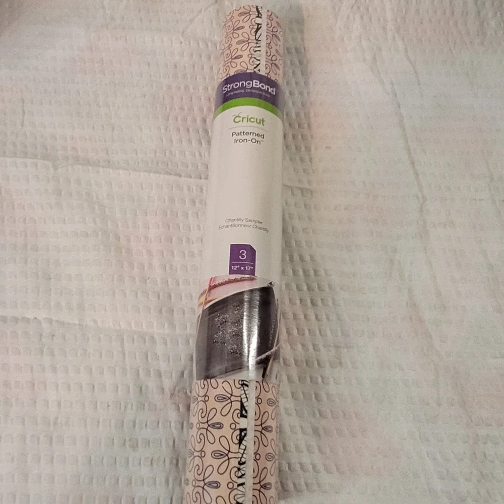 Cricut Patterned Iron-On Chantilly Sampler‎ StrongBond HTV 3 Sheets 12x17
